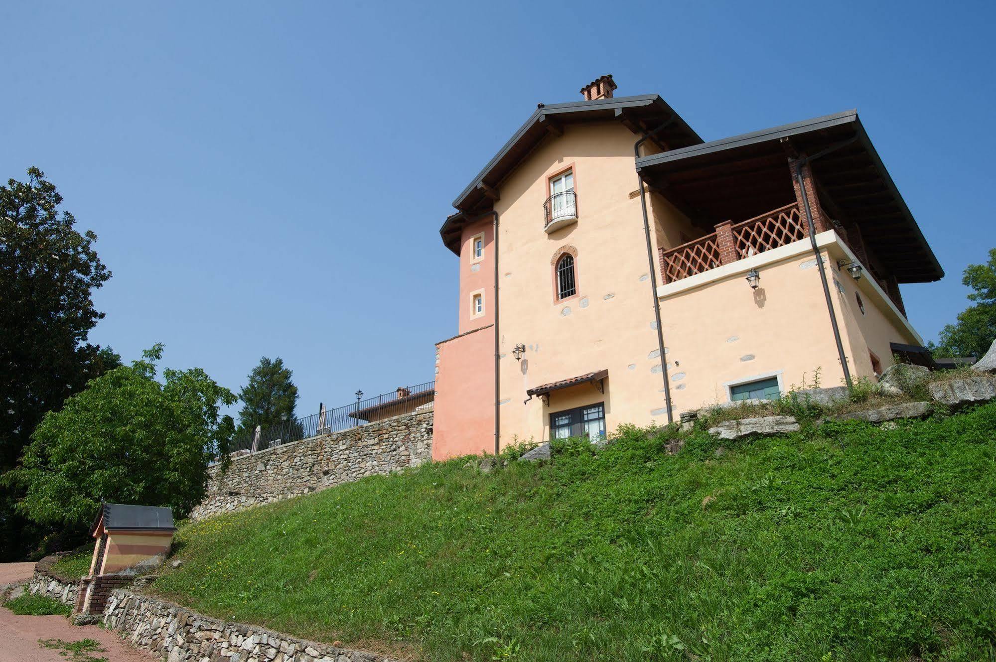 Tenuta Montezeglio Country Family House Инворио-Инфериоре Экстерьер фото